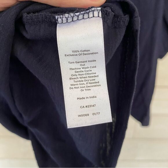 Talbots 100% cotton embroidered blouse, 1X Navy, 3/4 length sleeves NWT - Picture 4 of 6